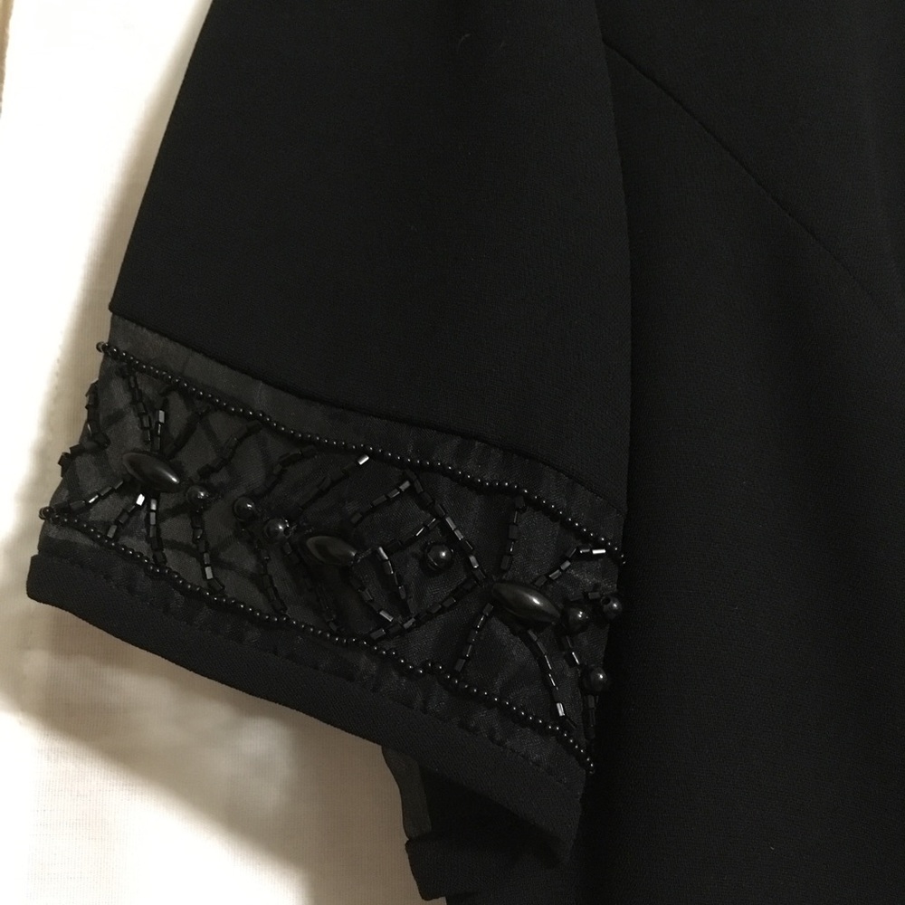 Donna Morgan black crepe dress. Size 6.